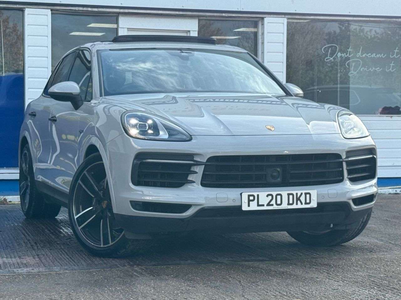 2020 PORSCHE CAYENNE 2020 PORSCHE CAYENNE