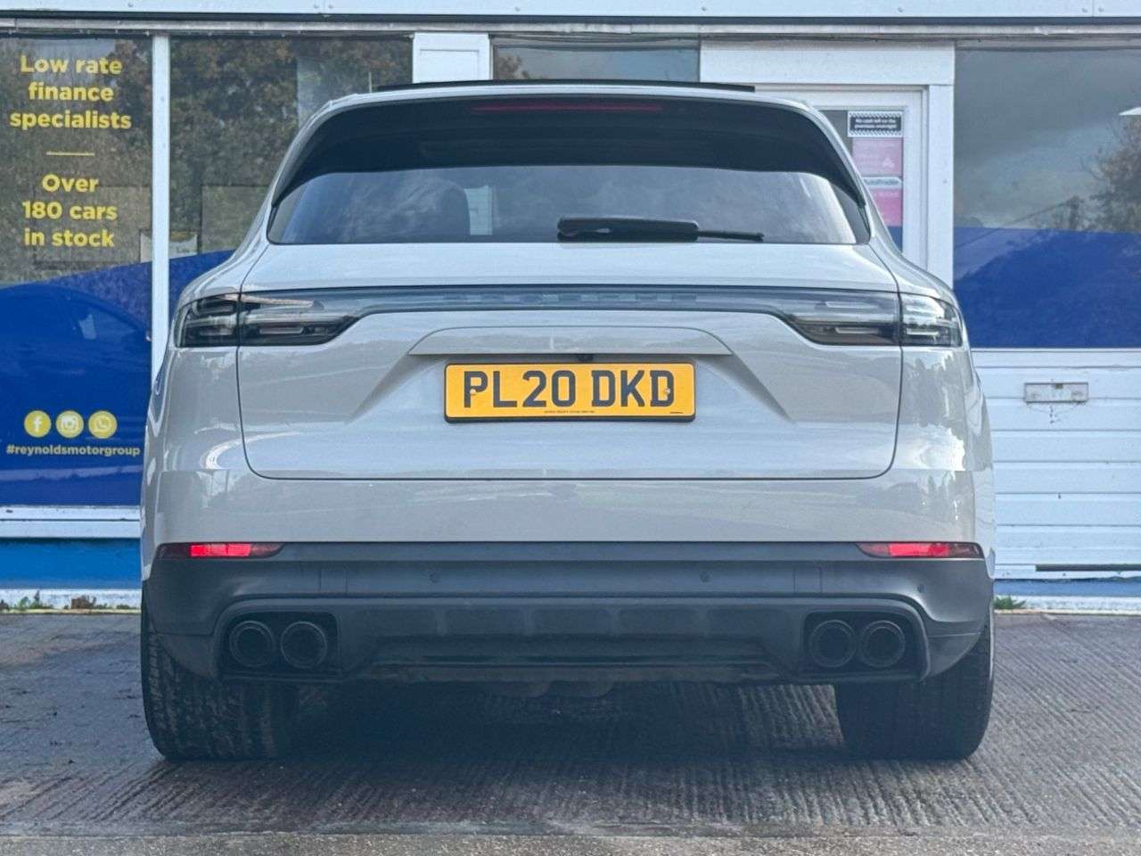 2020 PORSCHE CAYENNE 2020 PORSCHE CAYENNE