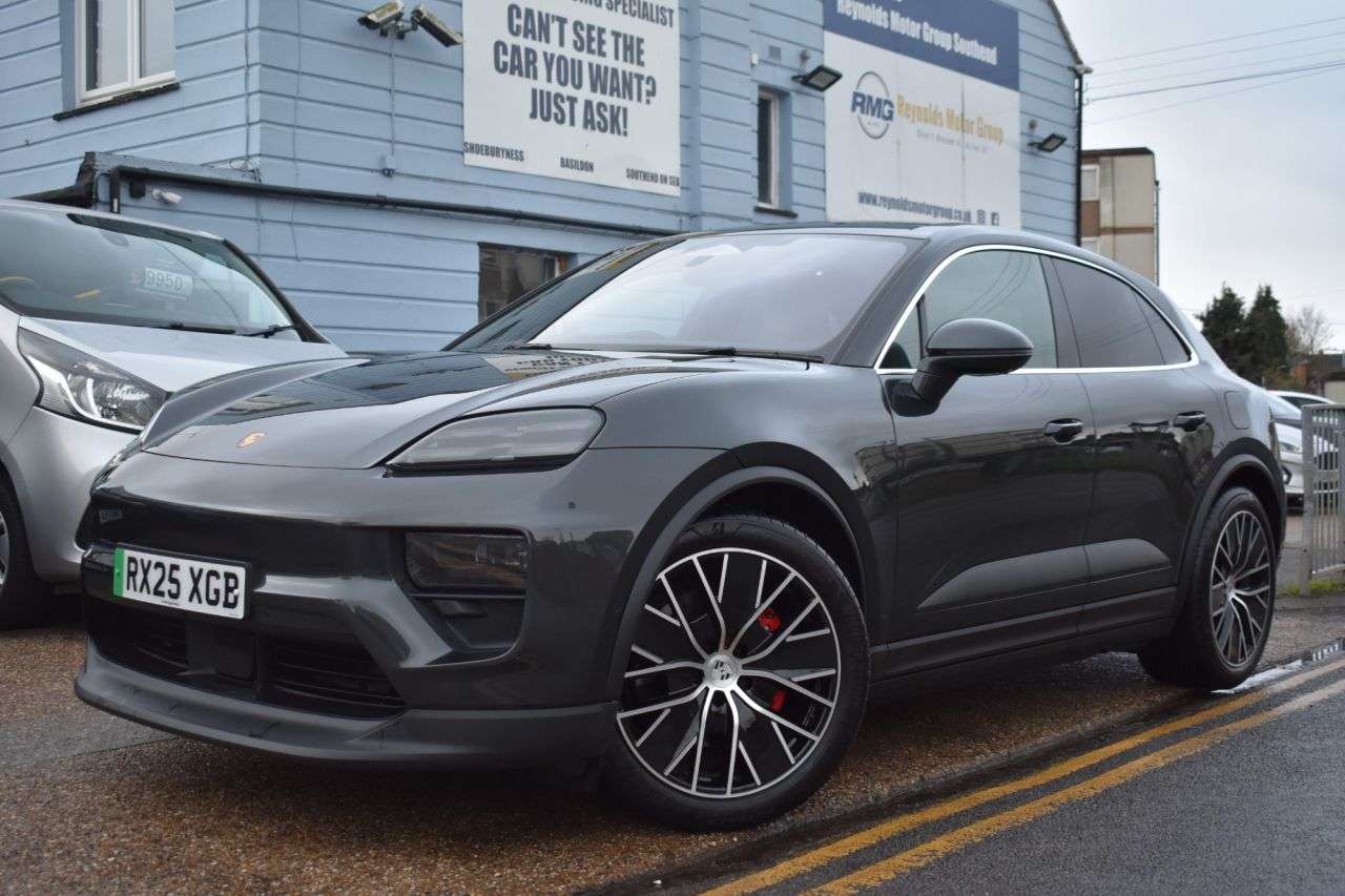 2025 PORSCHE MACAN 2025 PORSCHE MACAN