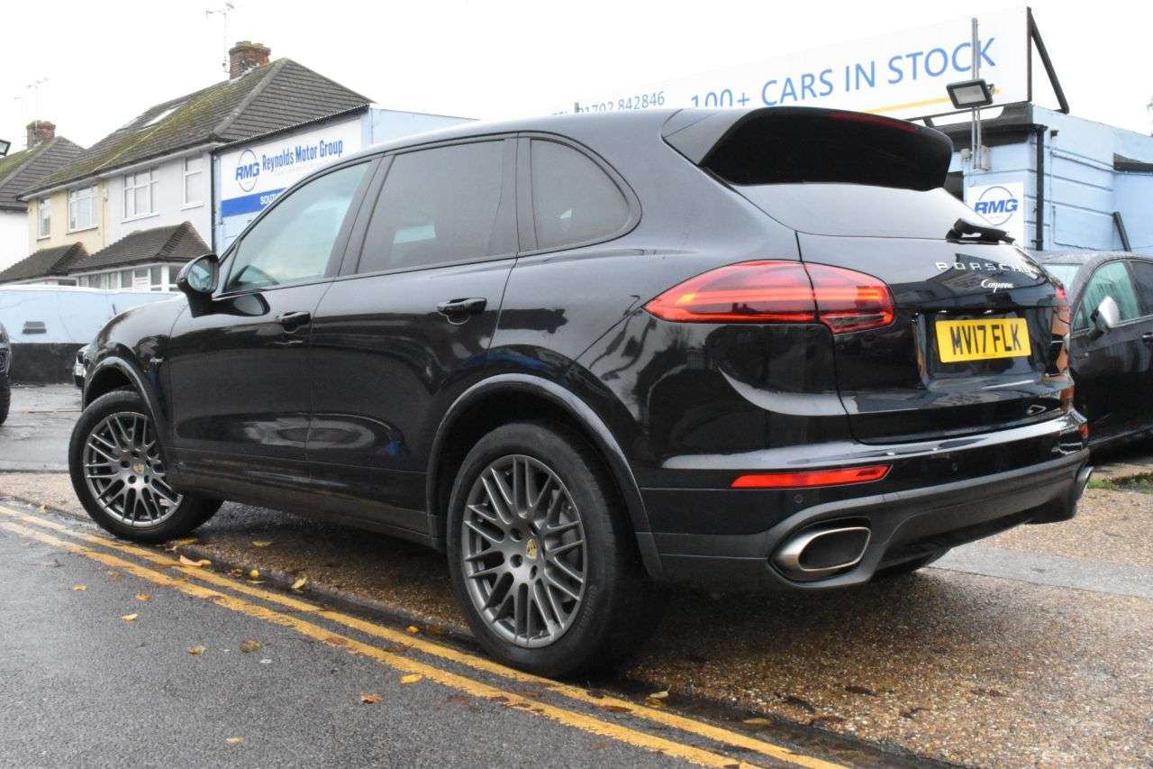 2017 PORSCHE CAYENNE 2017 PORSCHE CAYENNE