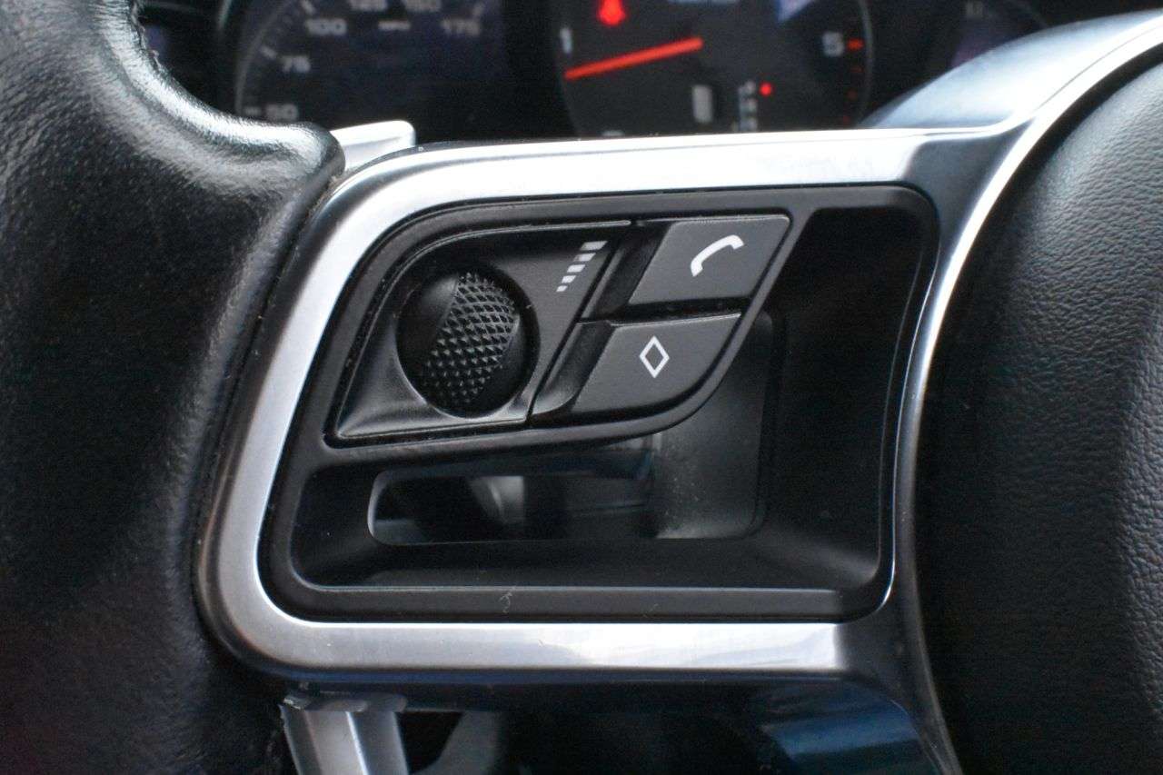 2017 PORSCHE CAYENNE 2017 PORSCHE CAYENNE