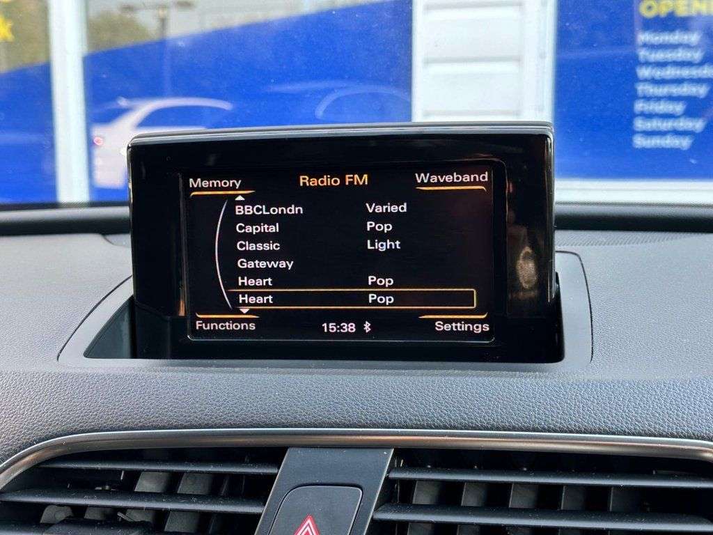 2013 AUDI Q3 2013 AUDI Q3