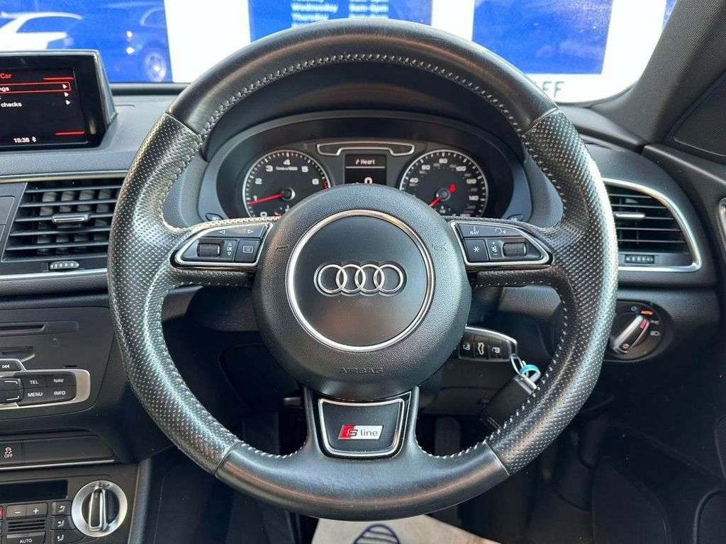 2013 AUDI Q3 2013 AUDI Q3