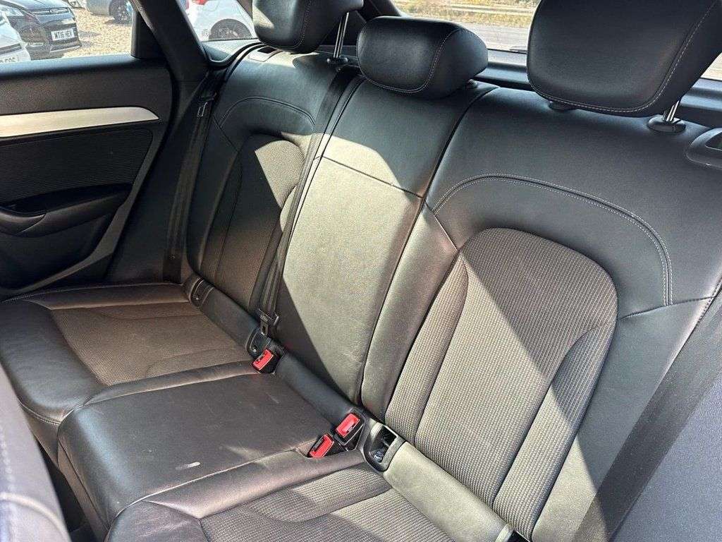 2013 AUDI Q3 2013 AUDI Q3