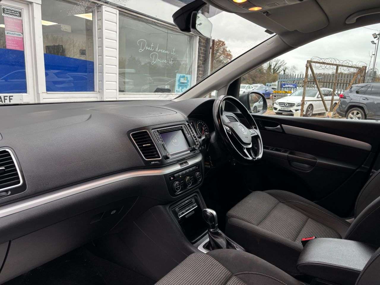 2017 VOLKSWAGEN SHARAN 2017 VOLKSWAGEN SHARAN