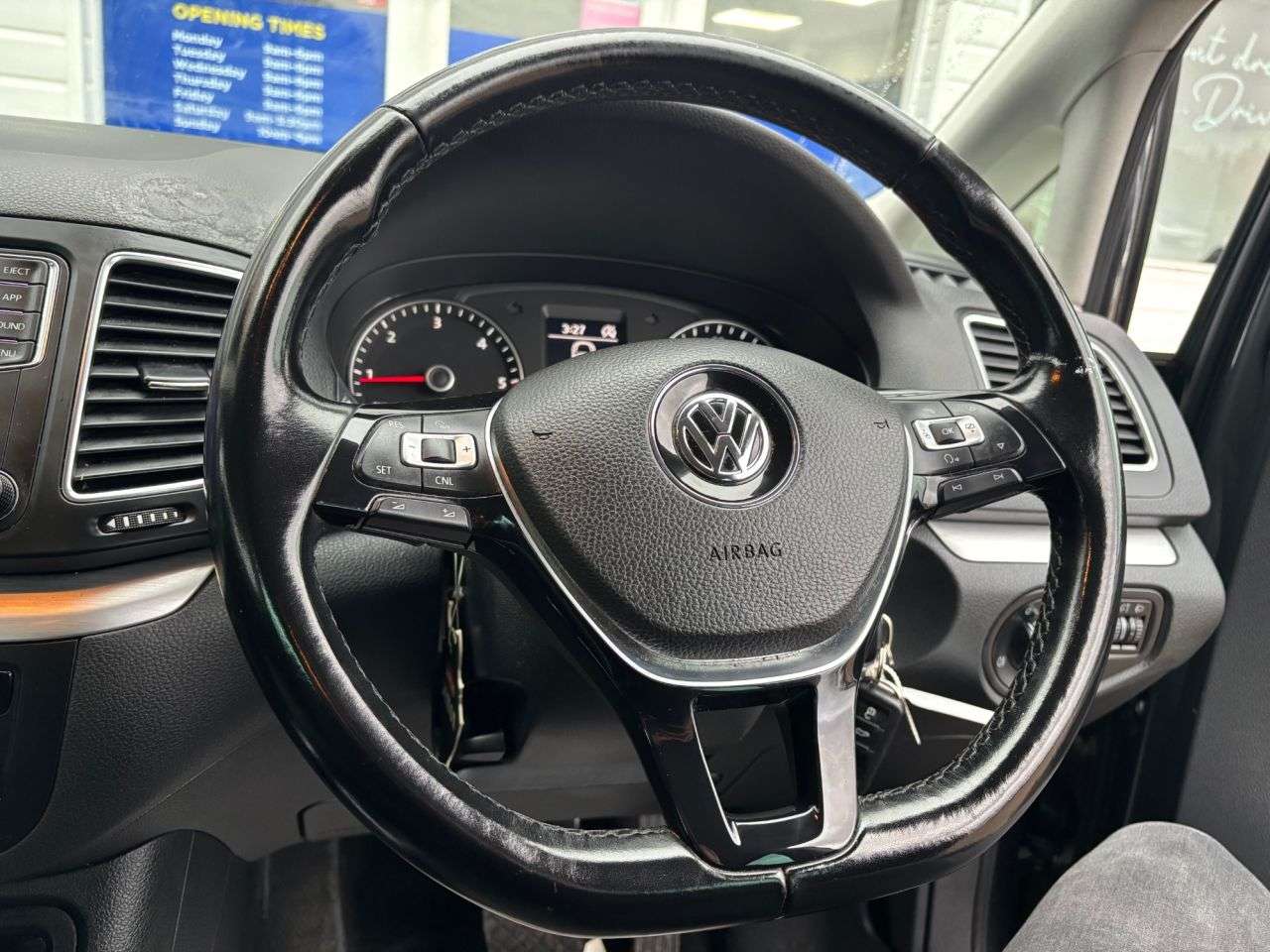 2017 VOLKSWAGEN SHARAN 2017 VOLKSWAGEN SHARAN