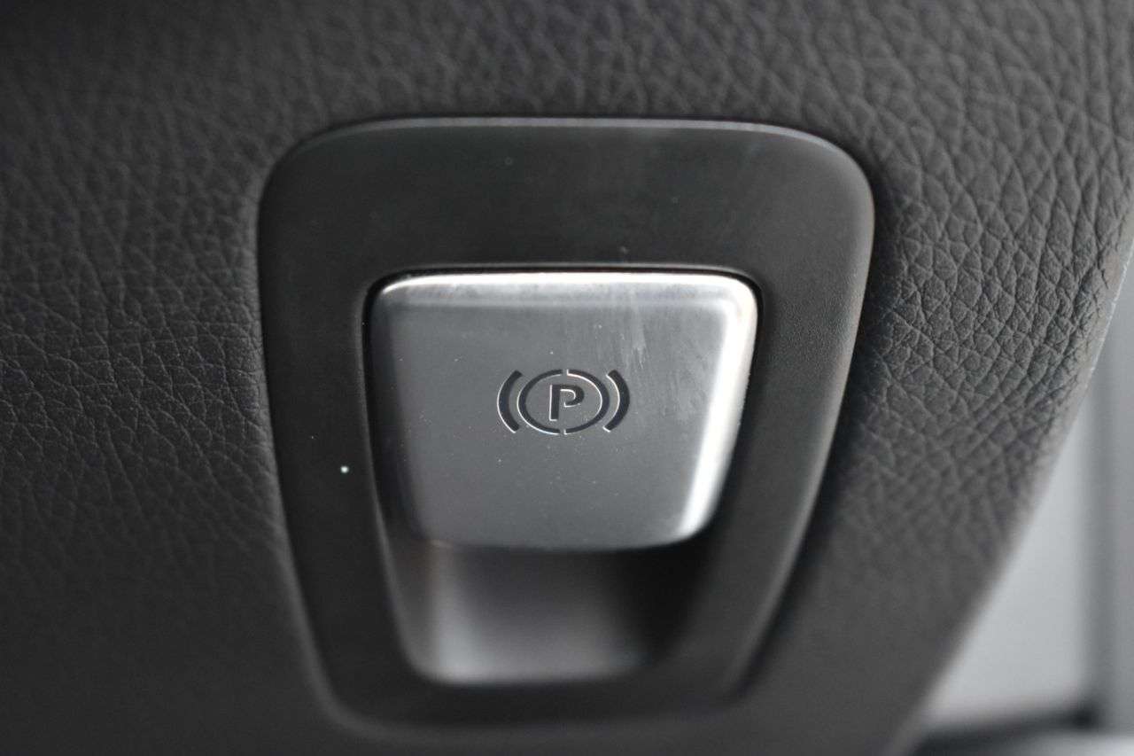 2017 MERCEDES-BENZ C-CLASS 2017 MERCEDES-BENZ C-CLASS