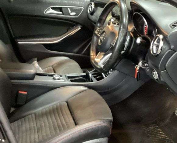 2017 MERCEDES-BENZ 180 2017 MERCEDES-BENZ 180