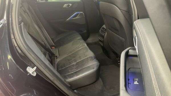 2021 BMW X6 2021 BMW X6