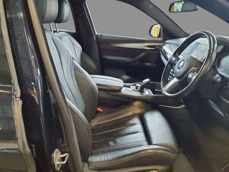 2019 BMW X6 2019 BMW X6