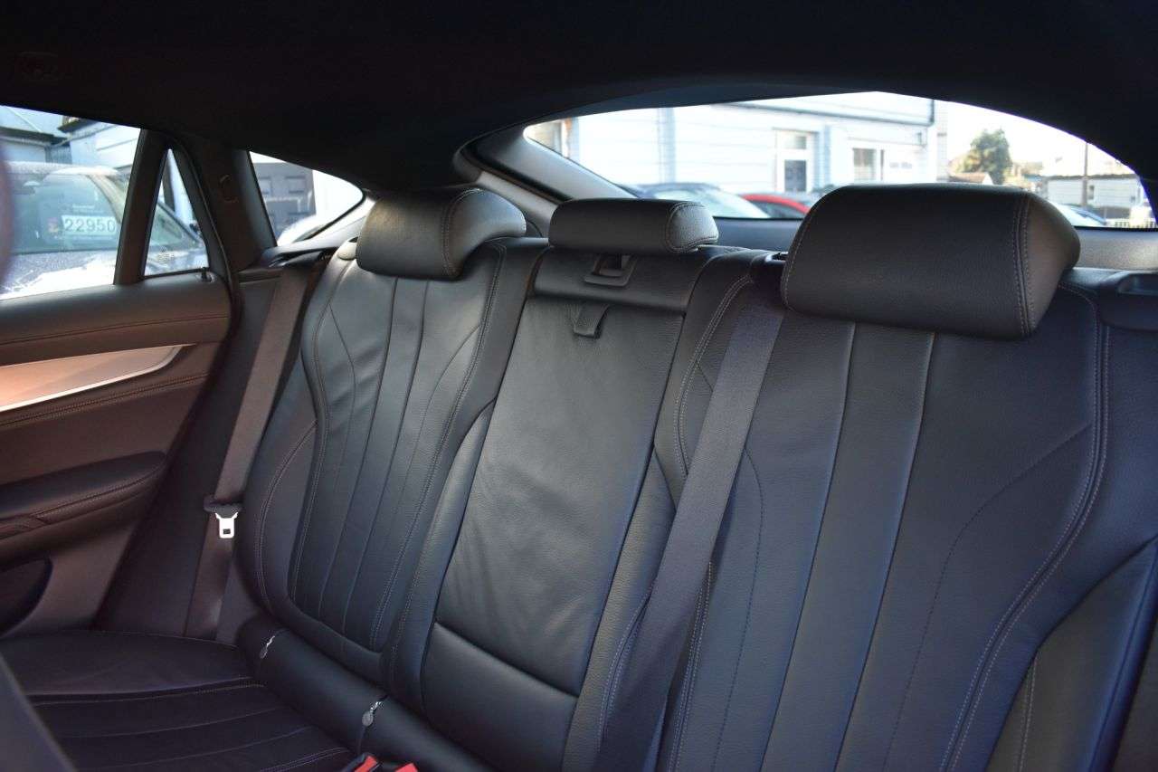 2019 BMW X6 2019 BMW X6