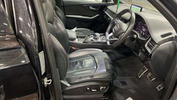 2019 AUDI Q7 2019 AUDI Q7