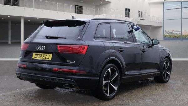 2019 AUDI Q7 2019 AUDI Q7