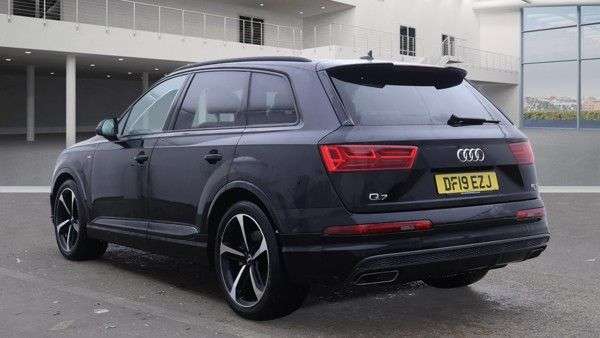 2019 AUDI Q7 2019 AUDI Q7