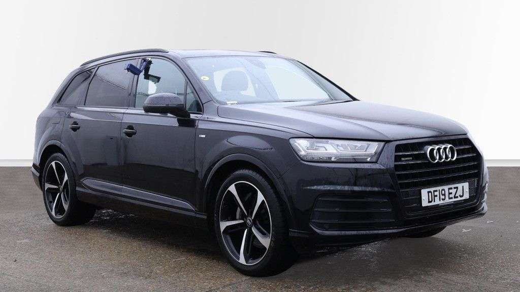 Check out this Audi Q7 2019 Diesel Automatic