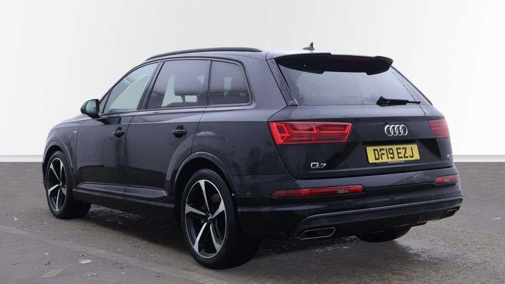 2019 AUDI Q7 2019 AUDI Q7