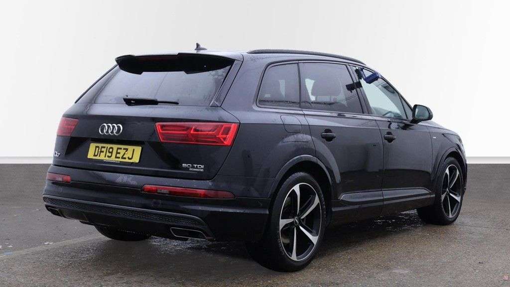 2019 AUDI Q7 2019 AUDI Q7