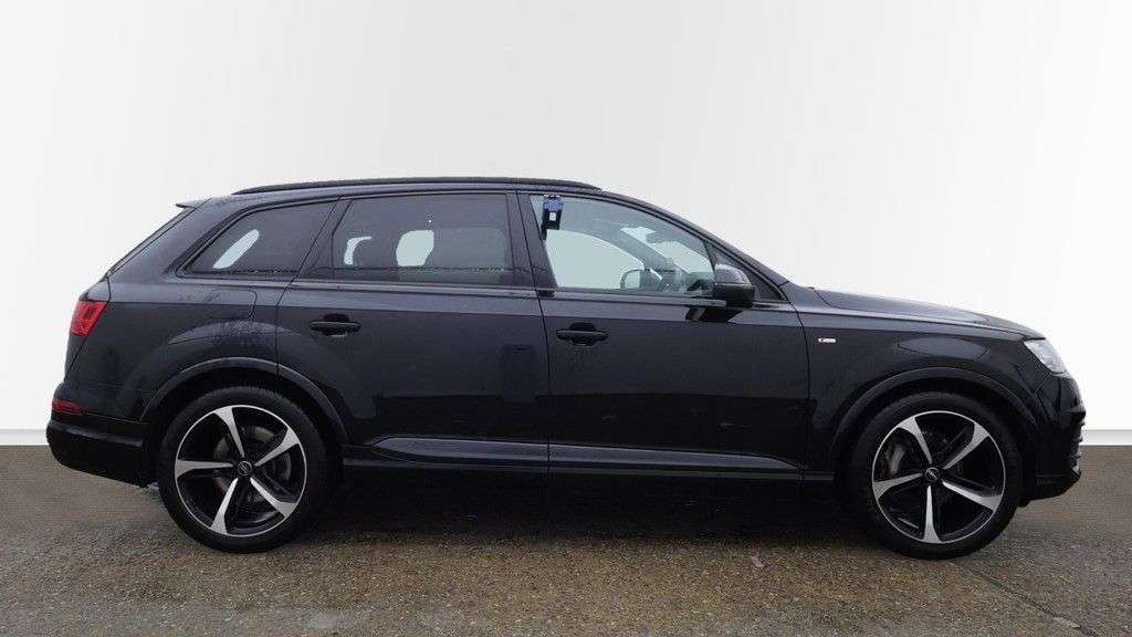 2019 AUDI Q7 2019 AUDI Q7