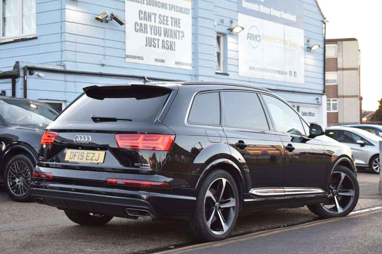 2019 AUDI Q7 2019 AUDI Q7