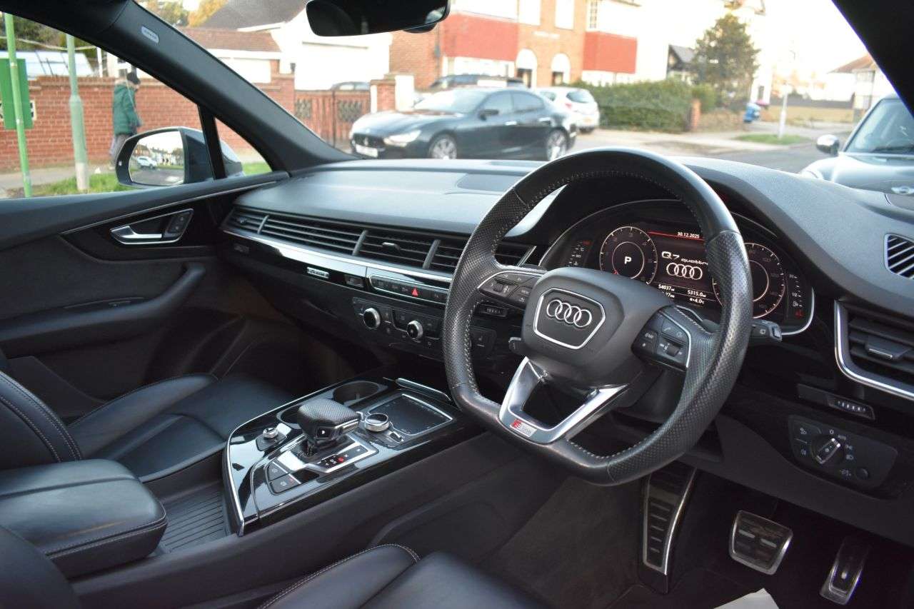 2019 AUDI Q7 2019 AUDI Q7
