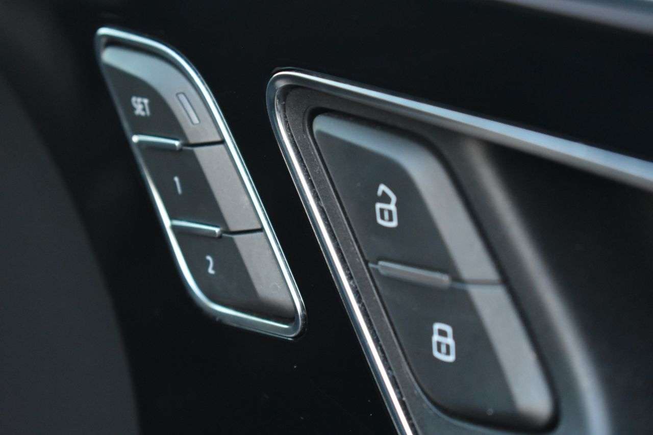 2019 AUDI Q7 2019 AUDI Q7