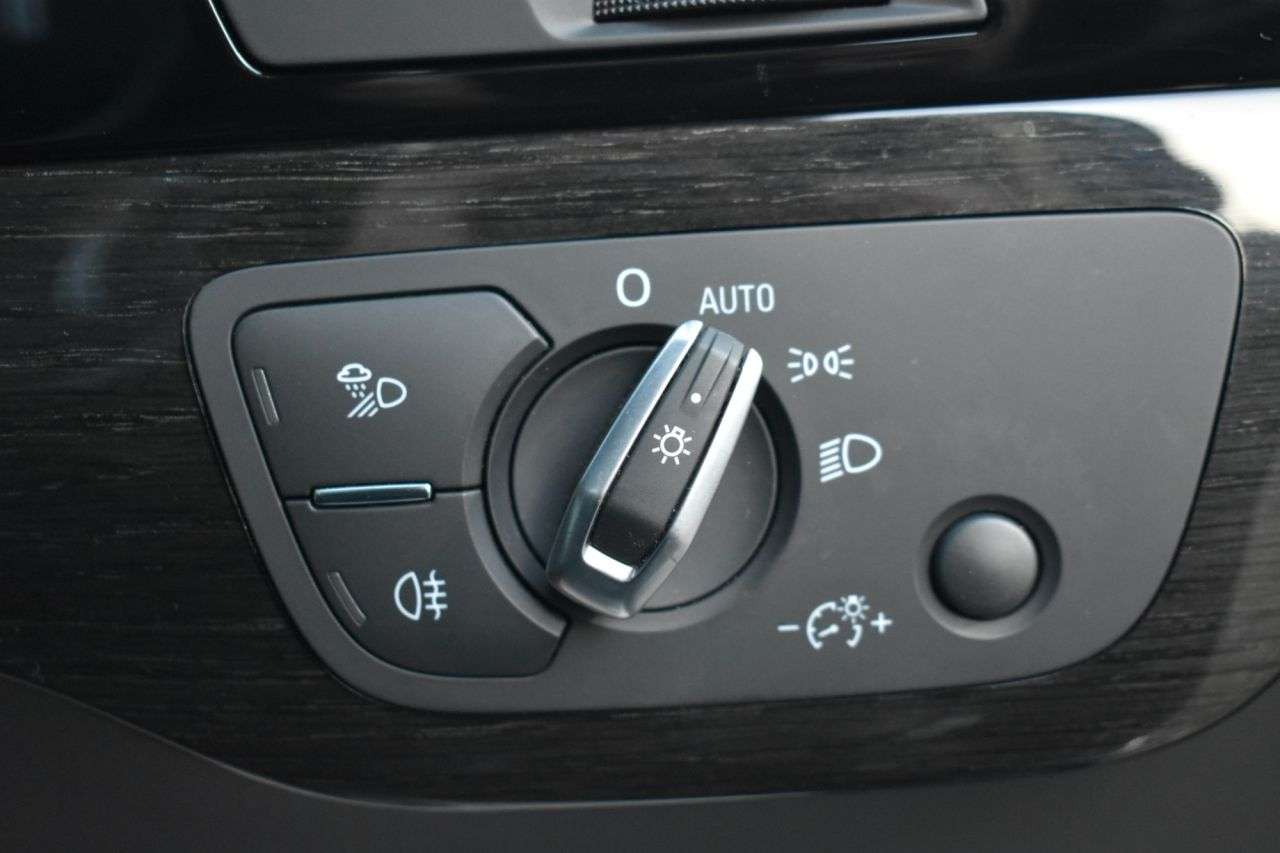 2019 AUDI Q7 2019 AUDI Q7