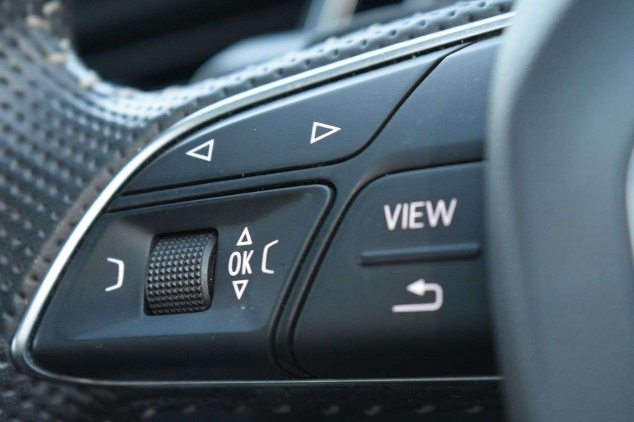 2019 AUDI Q7 2019 AUDI Q7