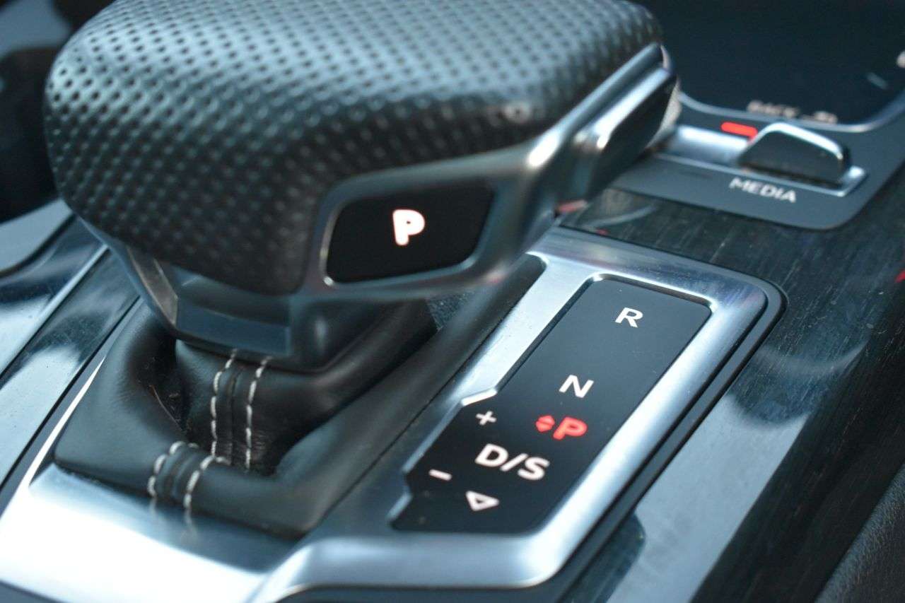 2019 AUDI Q7 2019 AUDI Q7