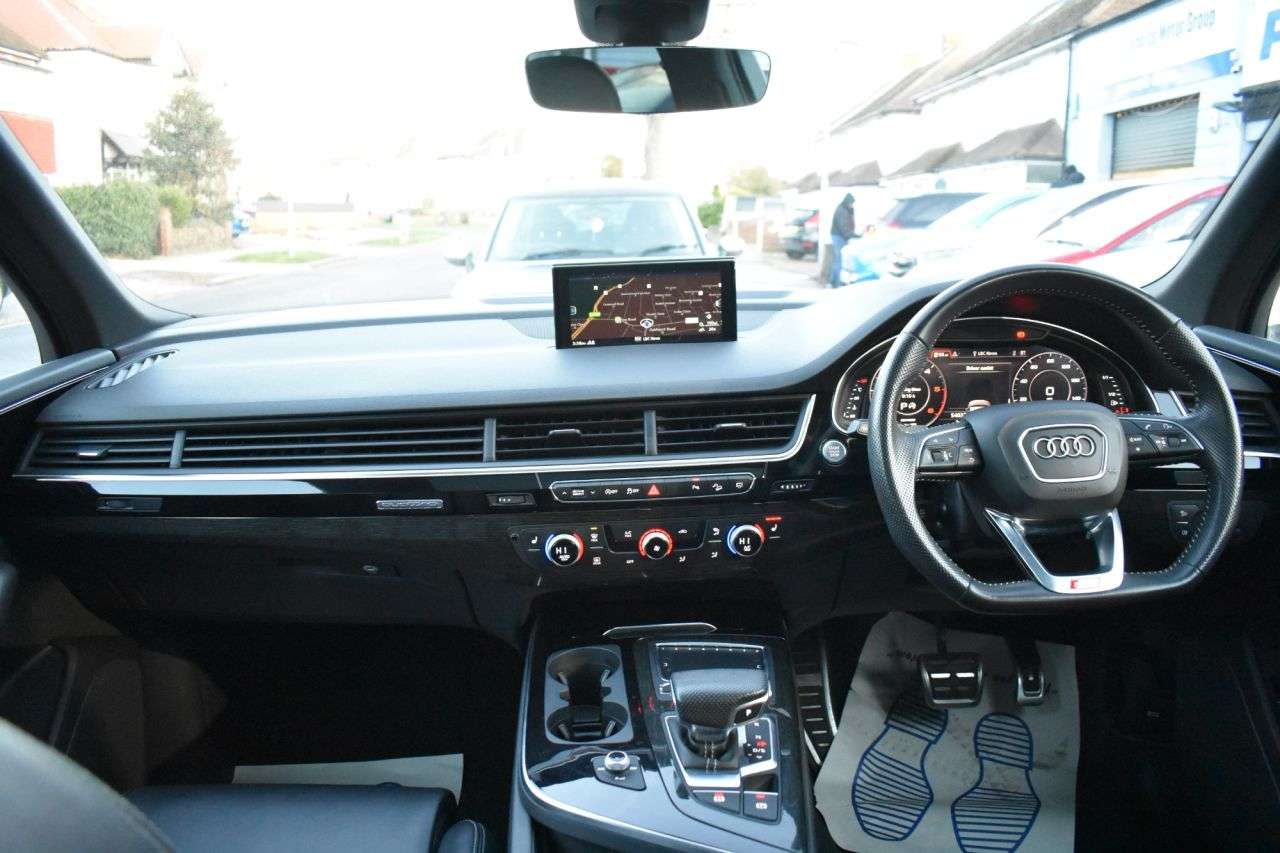 2019 AUDI Q7 2019 AUDI Q7