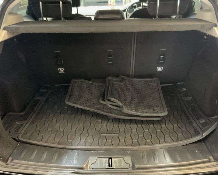 2018 JAGUAR E-PACE 2018 JAGUAR E-PACE