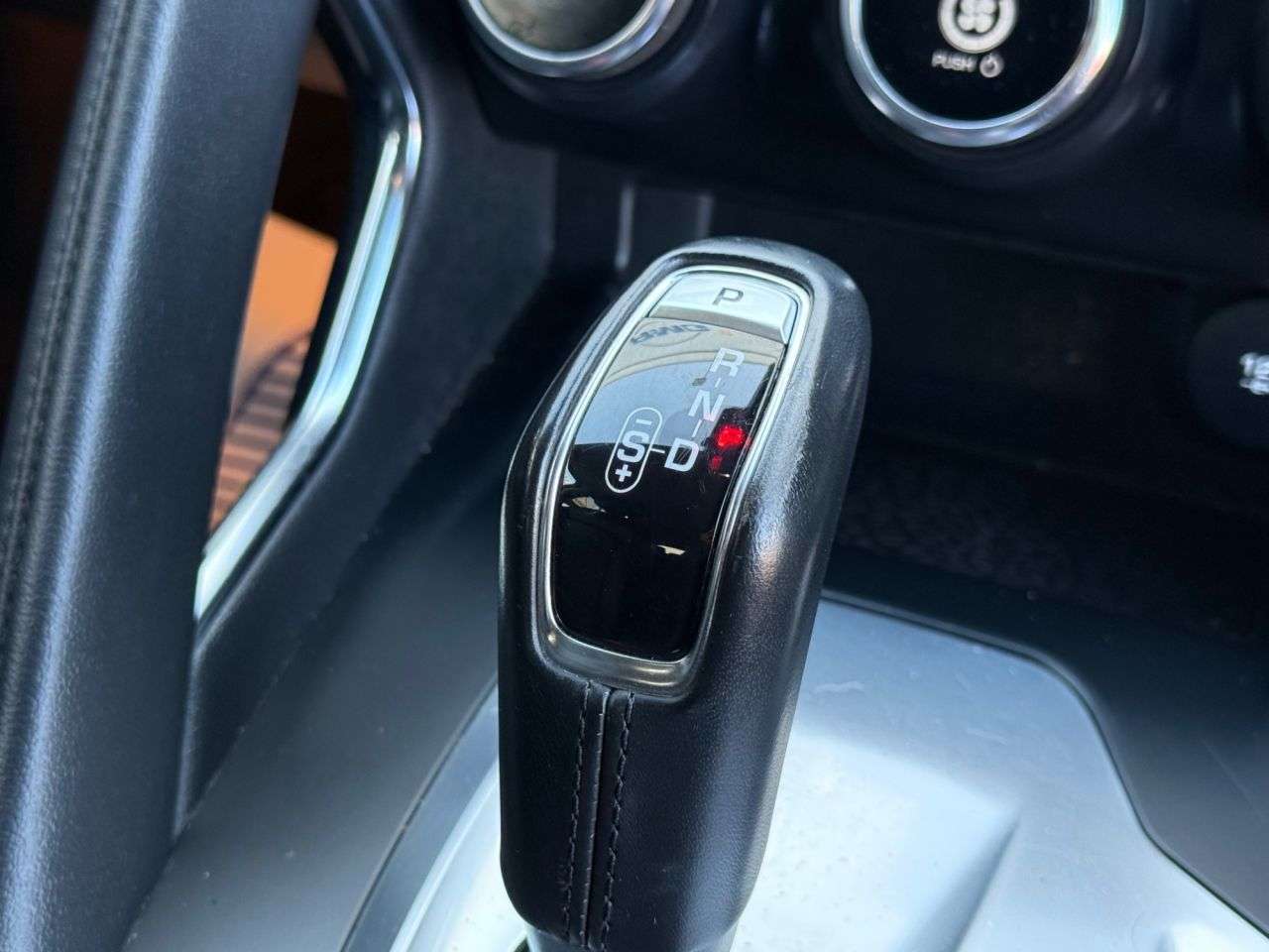 2018 JAGUAR E-PACE 2018 JAGUAR E-PACE