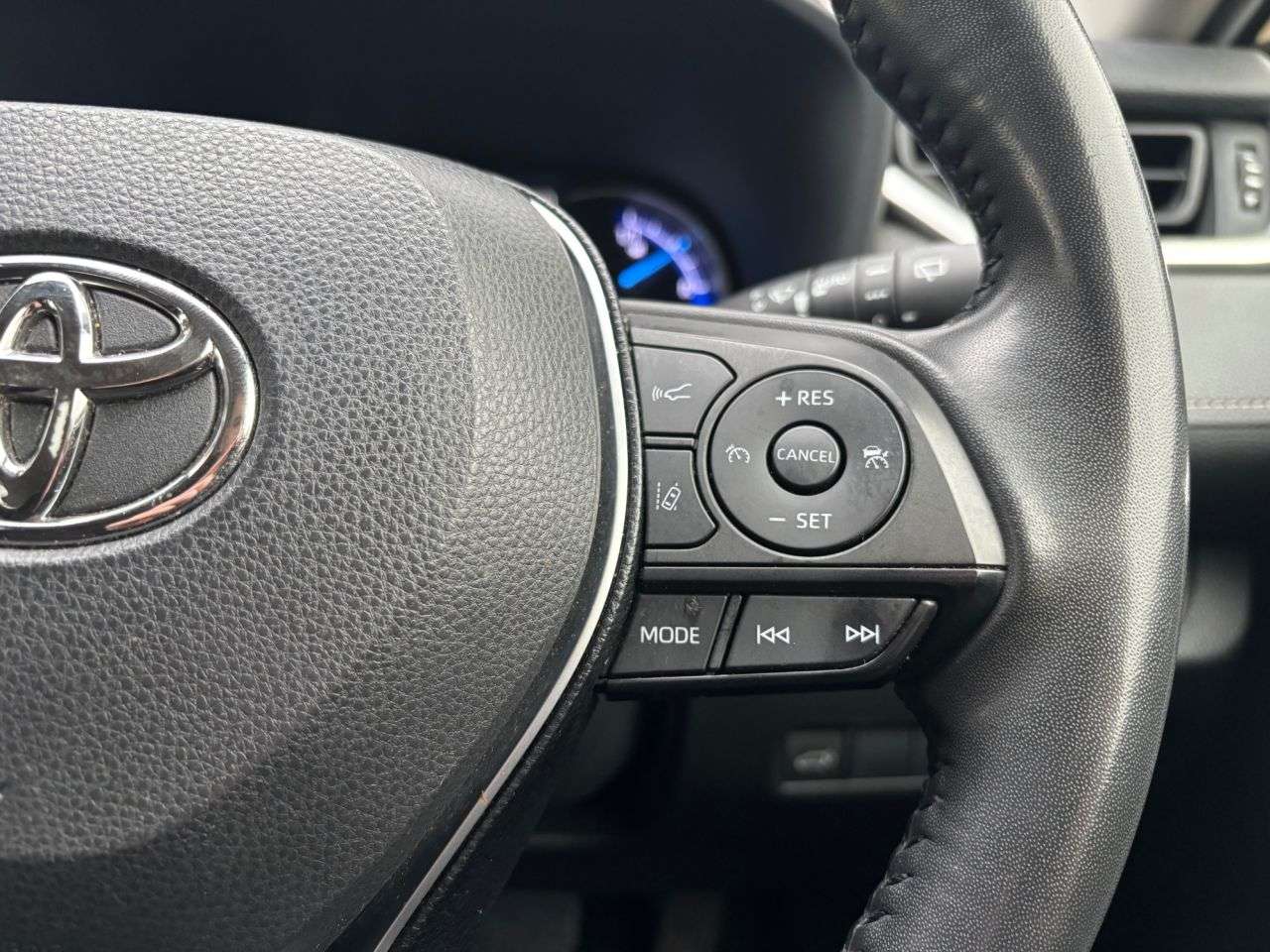 2020 TOYOTA RAV4 2020 TOYOTA RAV4