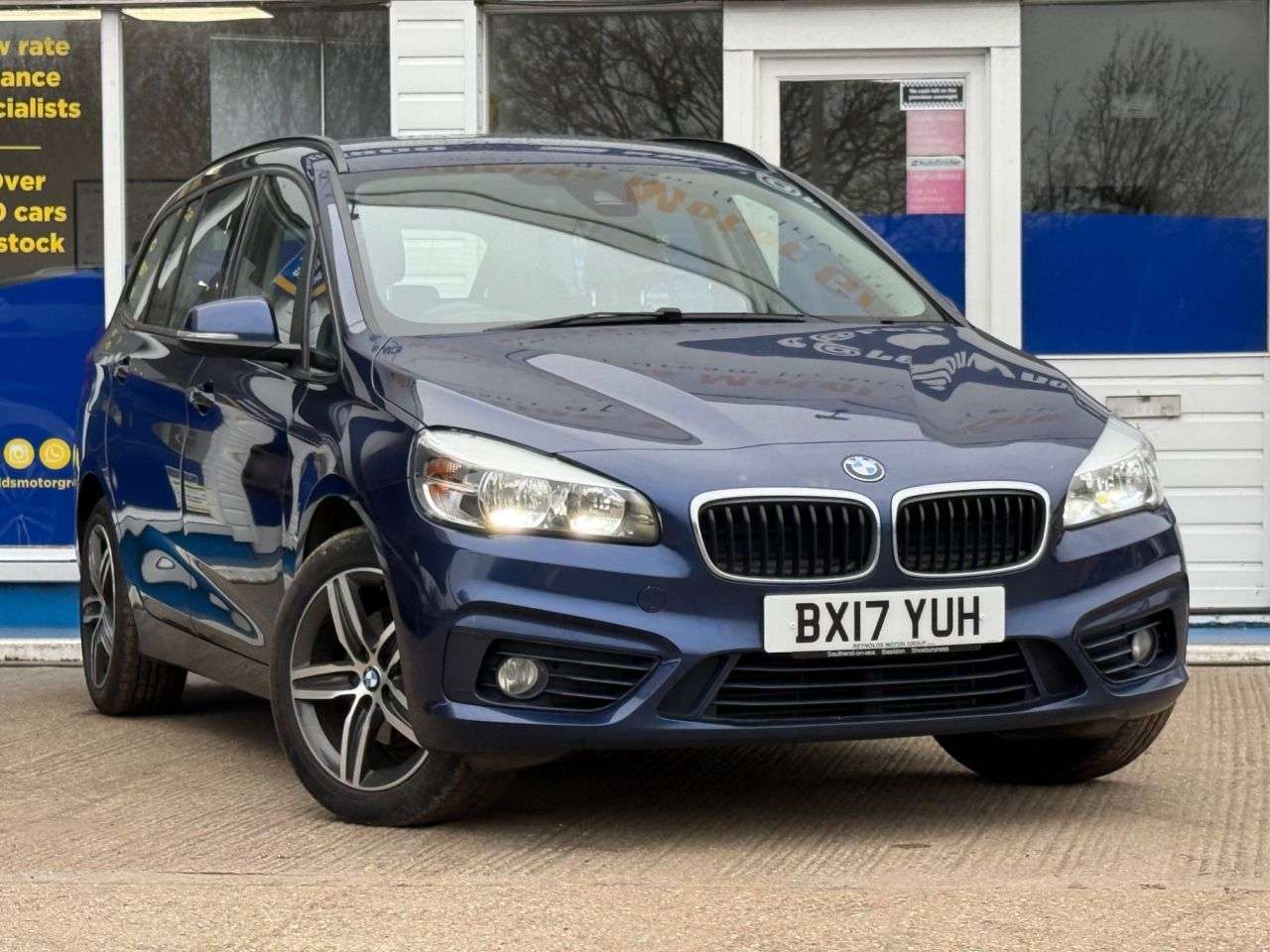 A 2017 BMW 2 SERIES GRAN TOURER 1.5 216d Sport MPV 5dr Diesel Manual Euro 6 (s/s) (116 ps) PARKING SENSORS A 2017 BMW 2 SERIES GRAN TOURER 1.5 216d Sport MPV 5dr Diesel Manual Euro 6 (s/s) (116 ps) PARKING SENSORS