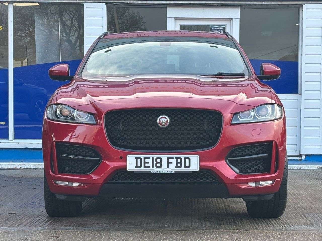 2018 JAGUAR F-PACE 2018 JAGUAR F-PACE