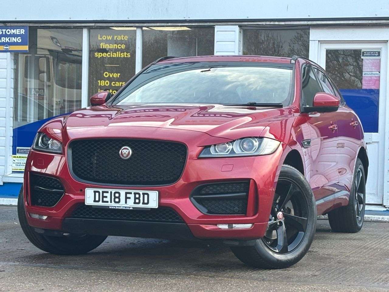2018 JAGUAR F-PACE 2018 JAGUAR F-PACE