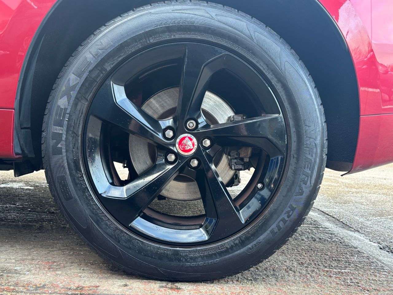 2018 JAGUAR F-PACE 2018 JAGUAR F-PACE