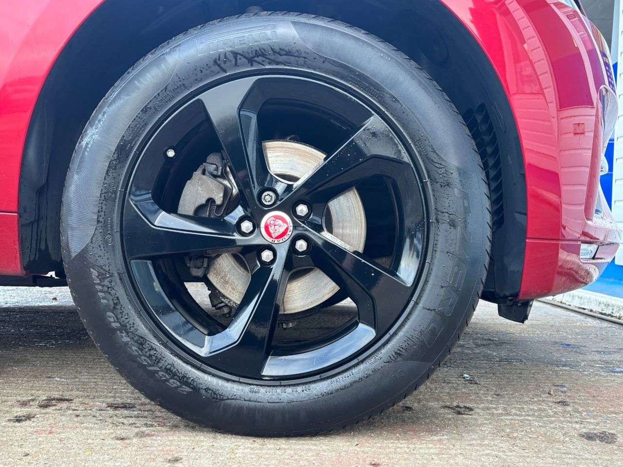 2018 JAGUAR F-PACE 2018 JAGUAR F-PACE