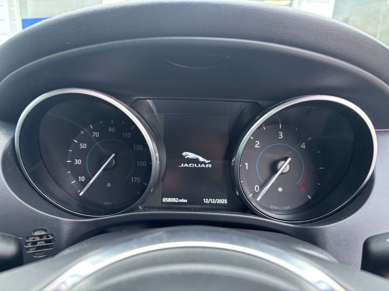 2018 JAGUAR F-PACE 2018 JAGUAR F-PACE