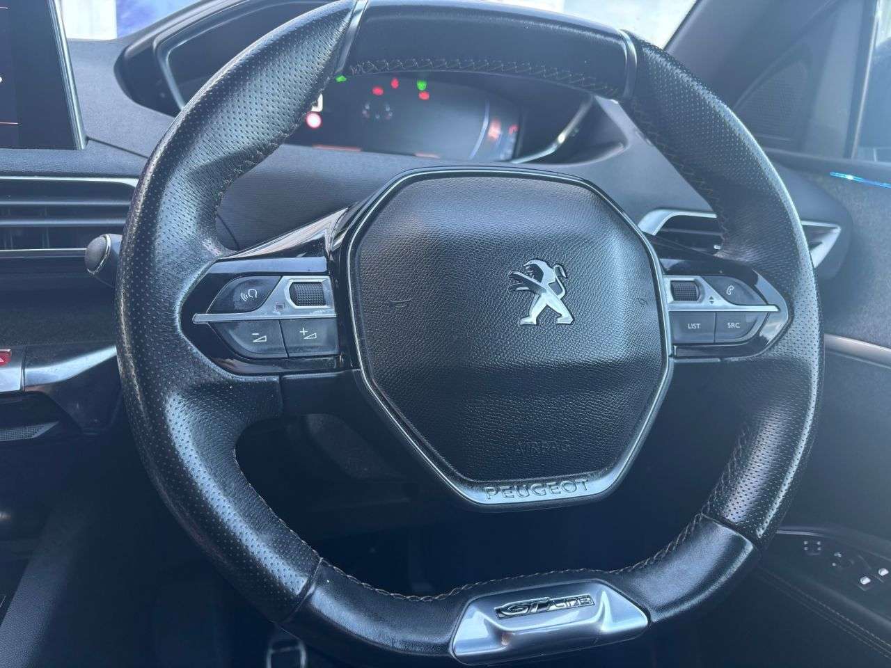 2017 PEUGEOT 3008 2017 PEUGEOT 3008