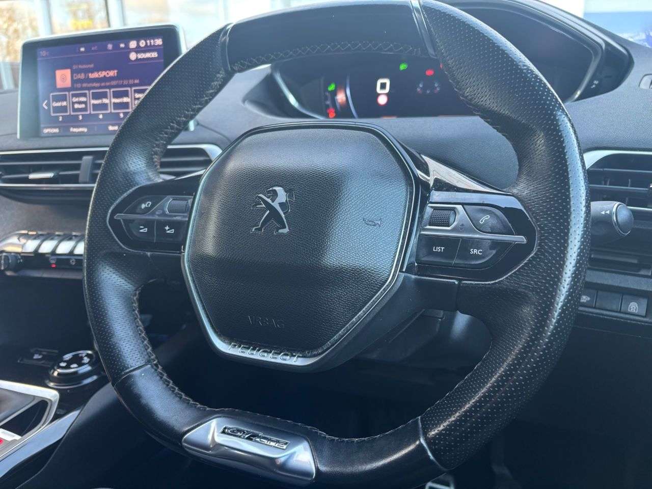 2017 PEUGEOT 3008 2017 PEUGEOT 3008