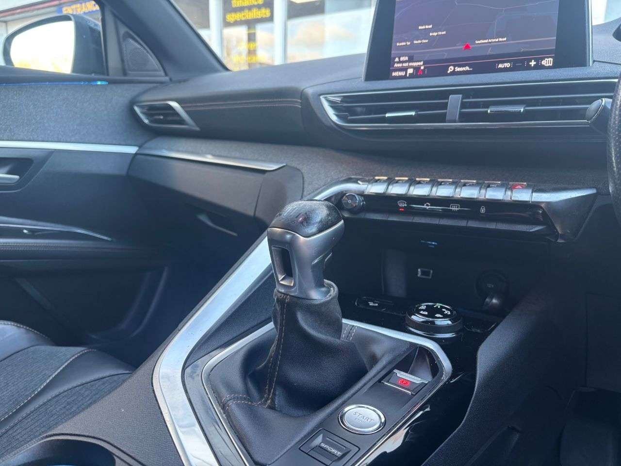 2017 PEUGEOT 3008 2017 PEUGEOT 3008