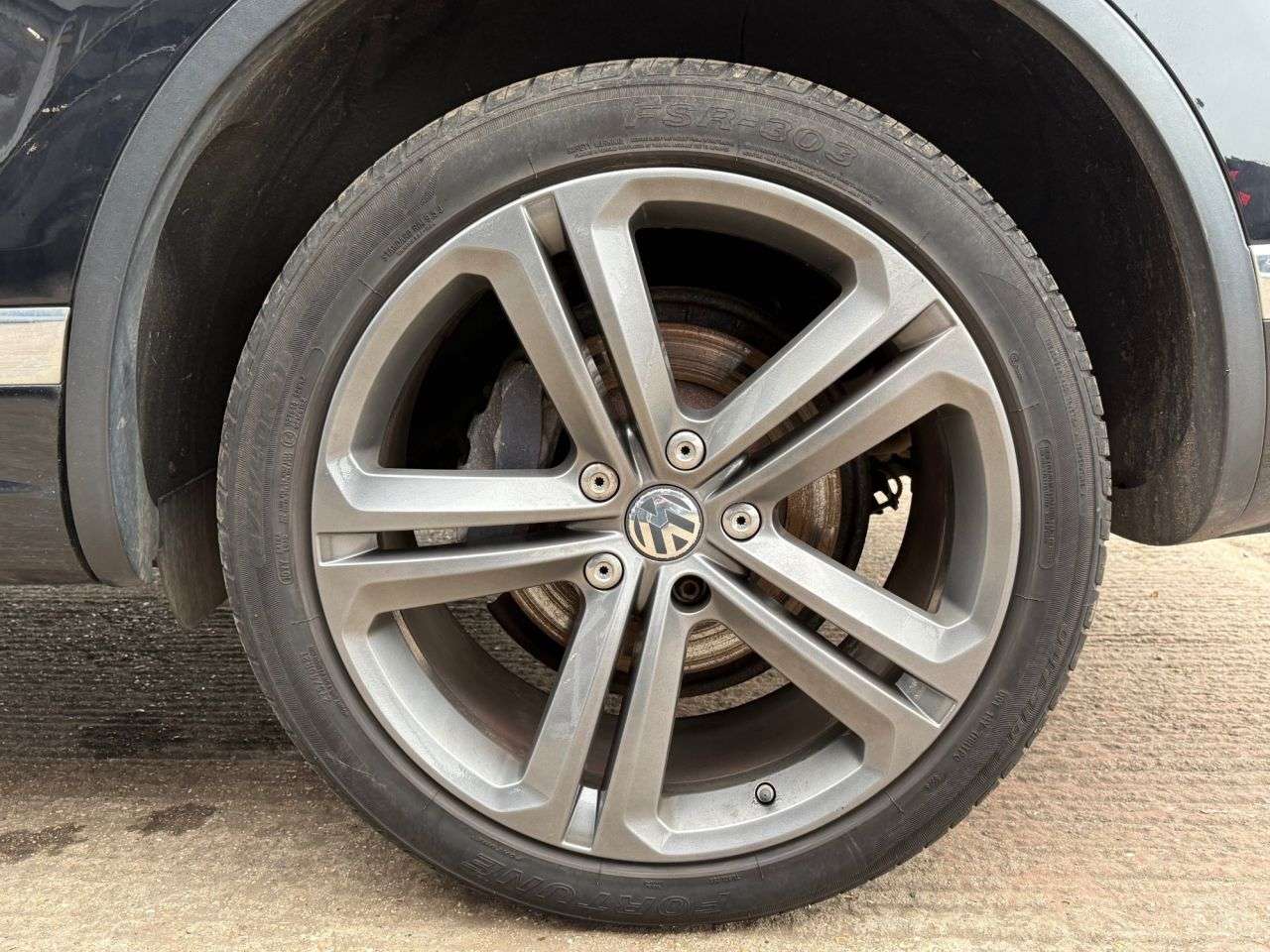 2016 VOLKSWAGEN TOUAREG 2016 VOLKSWAGEN TOUAREG