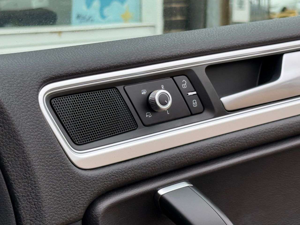 2016 VOLKSWAGEN TOUAREG 2016 VOLKSWAGEN TOUAREG