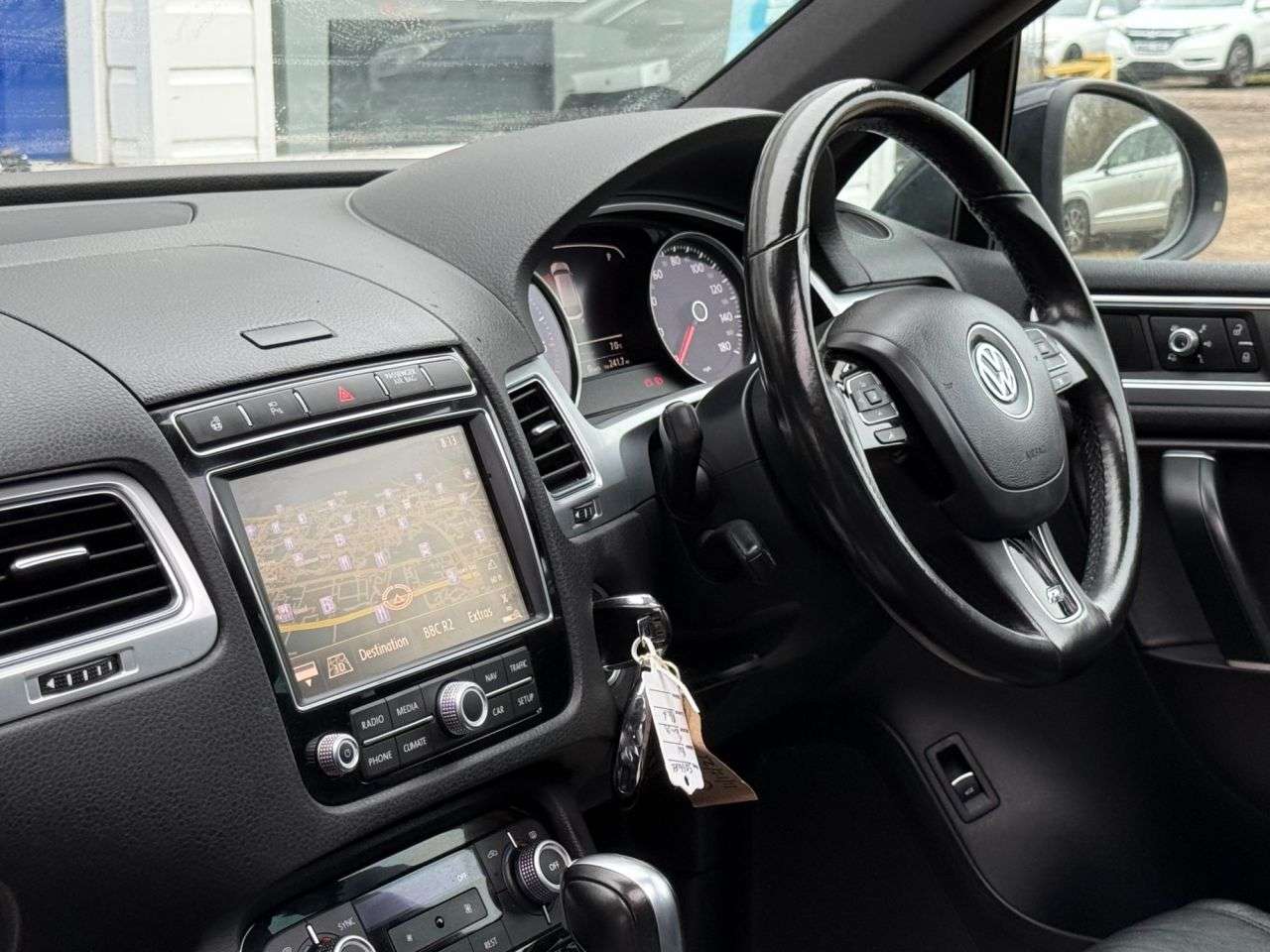 2016 VOLKSWAGEN TOUAREG 2016 VOLKSWAGEN TOUAREG