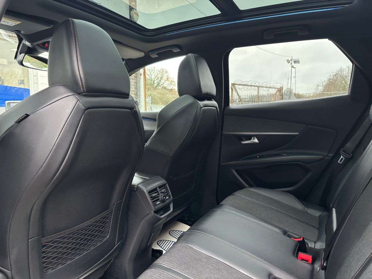 2019 PEUGEOT 3008 2019 PEUGEOT 3008