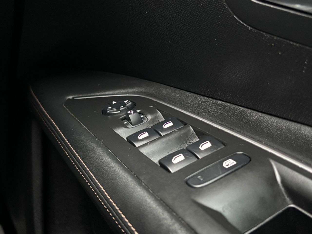 2019 PEUGEOT 3008 2019 PEUGEOT 3008