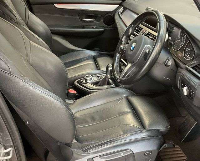 A 2016 BMW 2 SERIES GRAN TOURER 2.0 218d M Sport MPV 5dr Diesel Auto Euro 6 (s/s) (150 ps) PANORAMIC ROOF / A 2016 BMW 2 SERIES GRAN TOURER 2.0 218d M Sport MPV 5dr Diesel Auto Euro 6 (s/s) (150 ps) PANORAMIC ROOF /