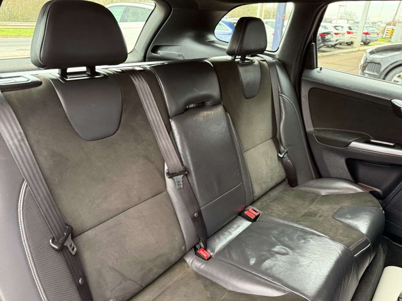 2016 VOLVO XC60 2016 VOLVO XC60