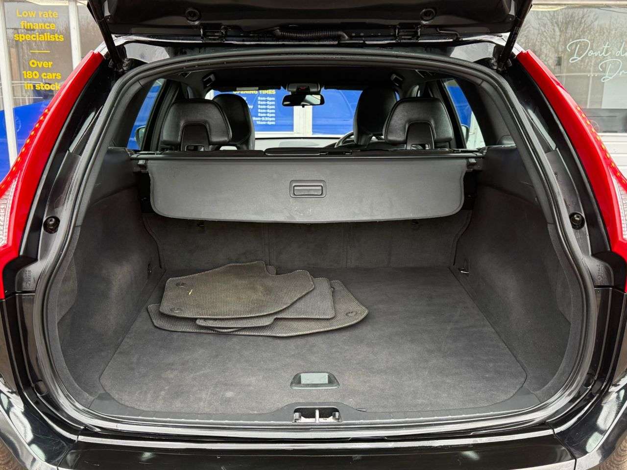 2016 VOLVO XC60 2016 VOLVO XC60