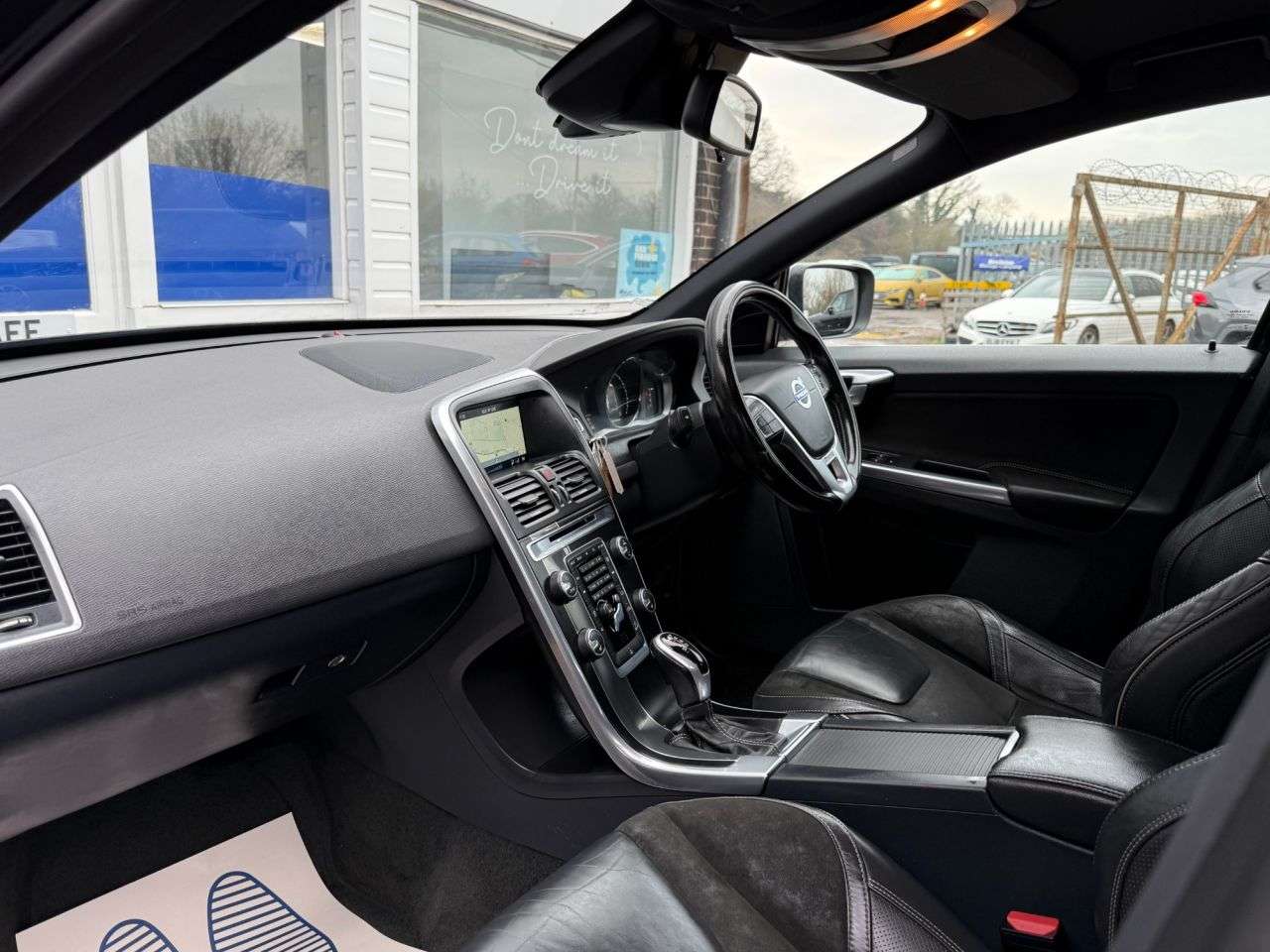 2016 VOLVO XC60 2016 VOLVO XC60